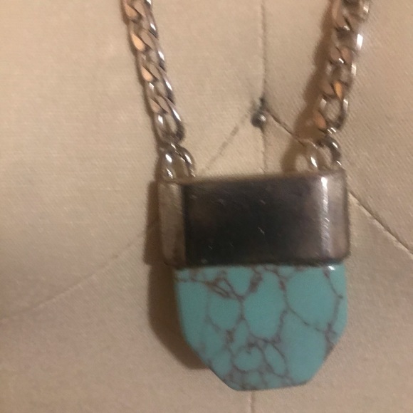 Simulated Turqoise and Silver-tone Necklace - Picture 3 of 4